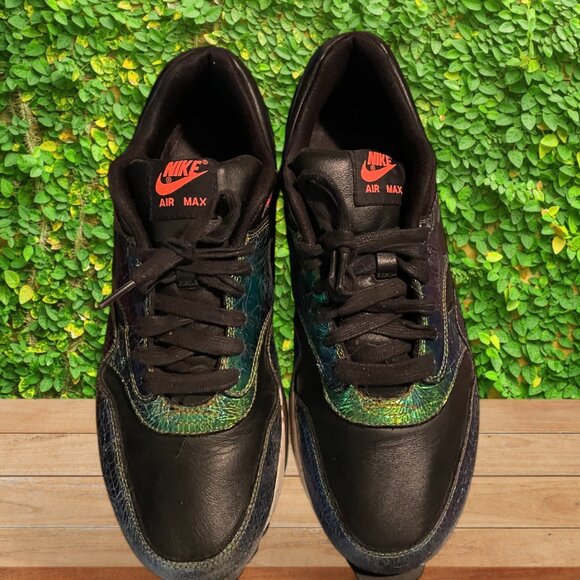 Nike Air Max 1 Bronze Trophy Limited Edition Sneakers - Picture 7 of 10